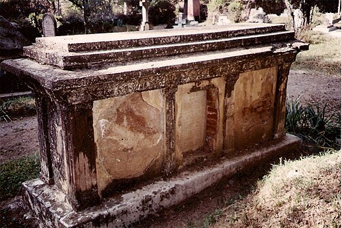 Old Christian Cemetery