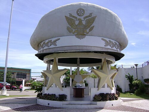 MacArthur Memorial Marker