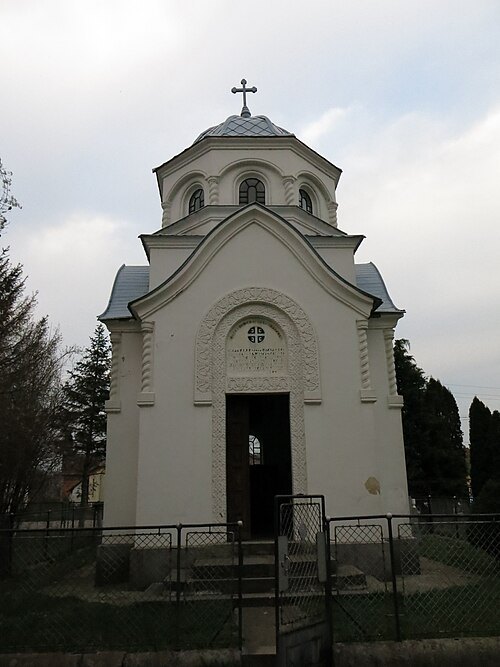 Spomen kapela sa kosturnicom (Pnjavor)