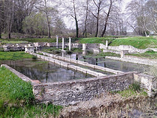 Temple of Isis, Dion