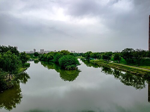 Feng He