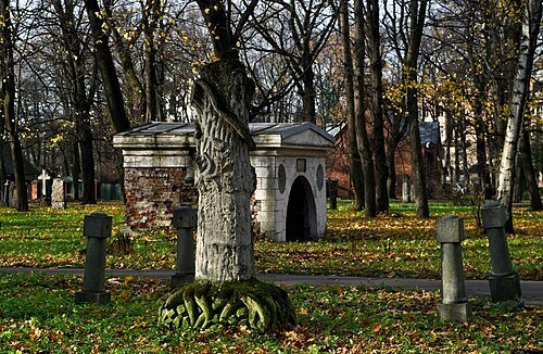 Gran Cementerio de Riga