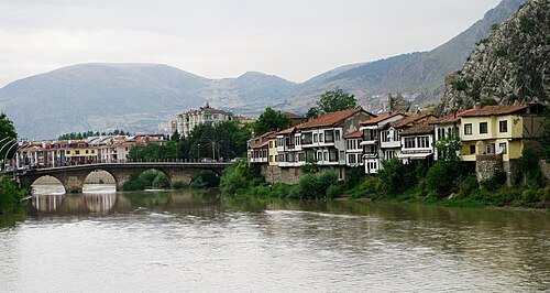 İstasyon Bridge