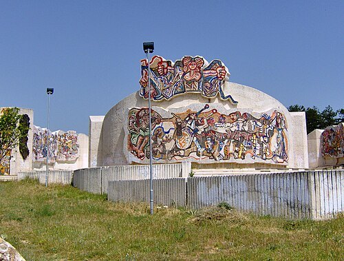 Monument to Freedom