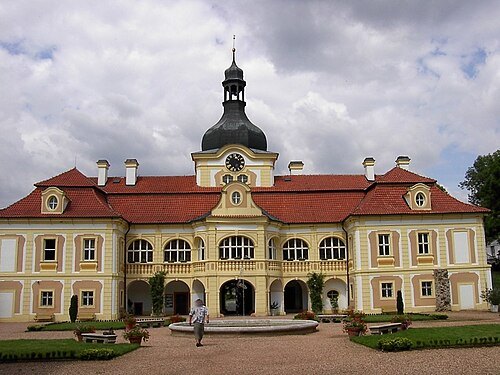 Nebílovy Castle