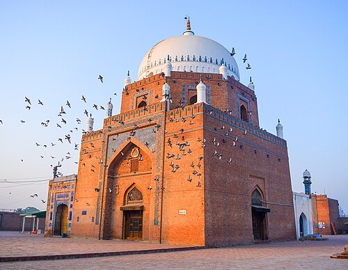 shrine of Bahauddin Zakariya