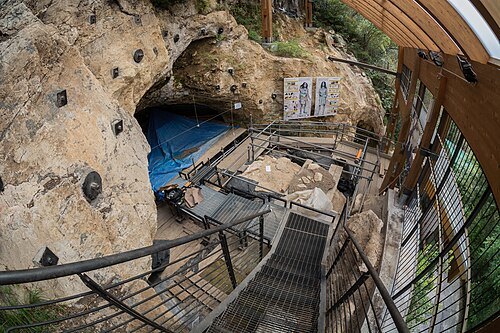 Fumane Cave