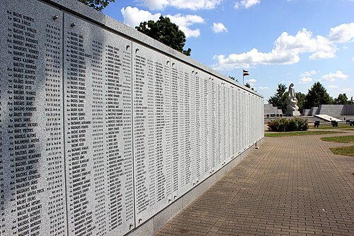Lestene war cemetery