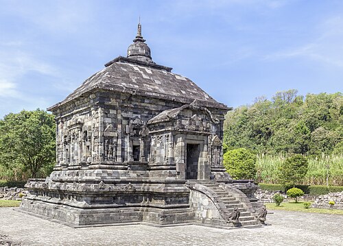 Banyunibo Temple