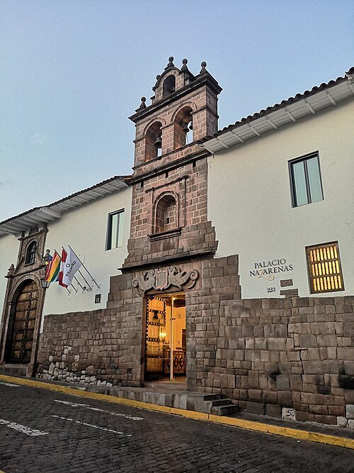 Casa de las Sierpes