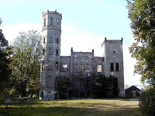 Lāzberģis Manor