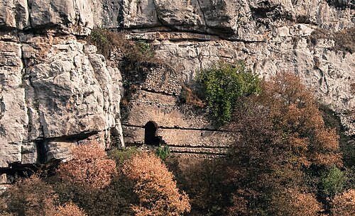 Shusha Cave camp