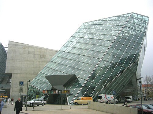 Ufa-Kristallpalast, Dresden
