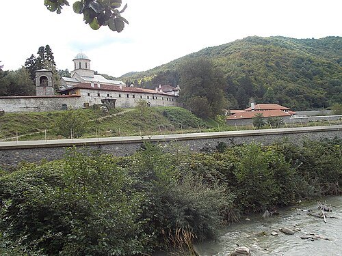 Dečanska Bistrica