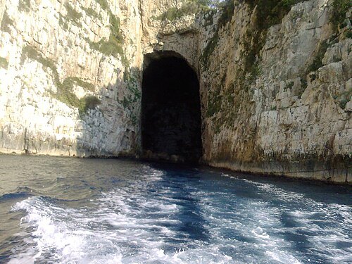 Haxhi Ali Cave