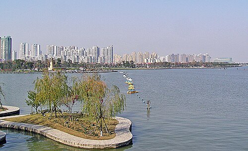 Jinji Lake