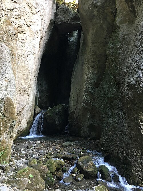 Duf Falls