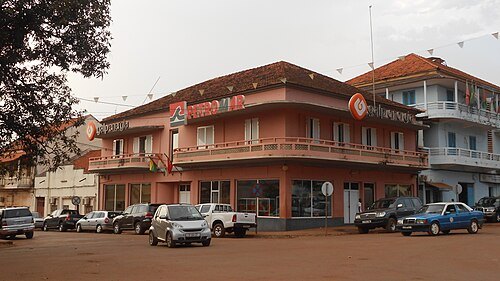Avenida Pansau Na Isna