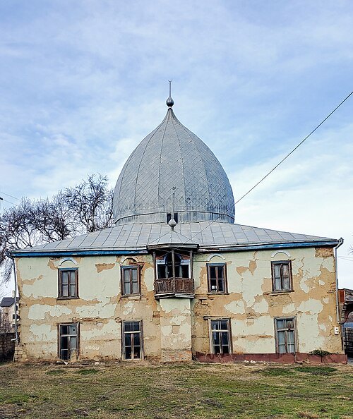Birinji Nugadi village mosque
