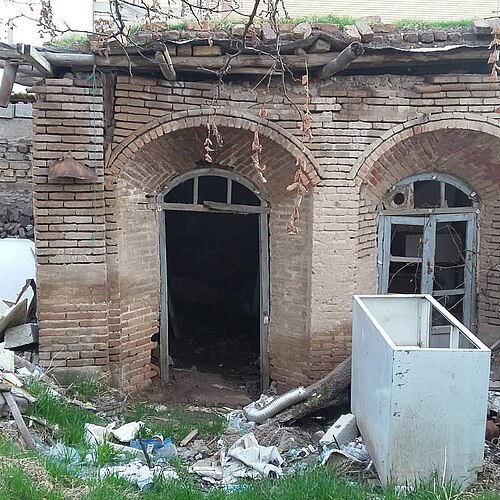 Aref Qazvini House