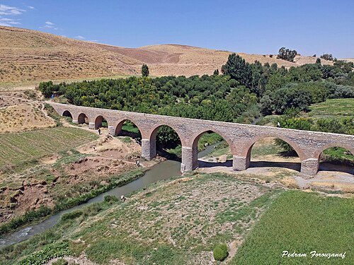 Qaleh Hatam Bridge