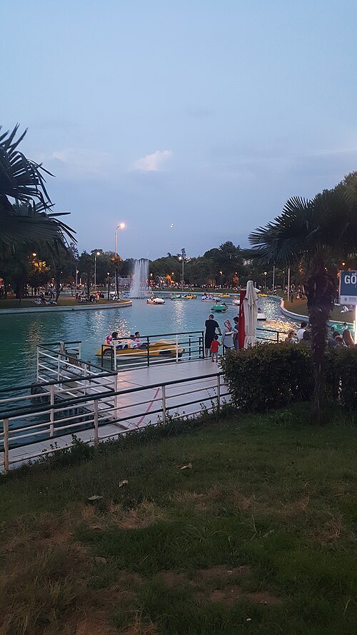 Reşat Oyal Culture Park