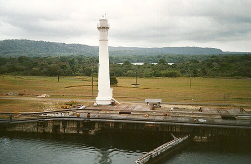 Gatún Northbound Rear Lighthouse