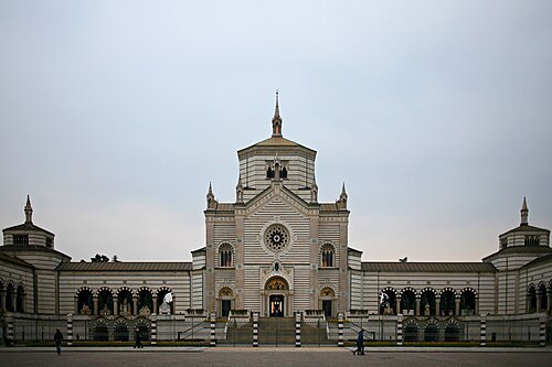 米兰纪念墓园