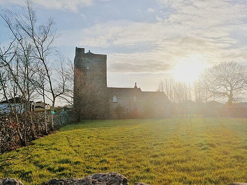 Killeen Castle, Castlegar