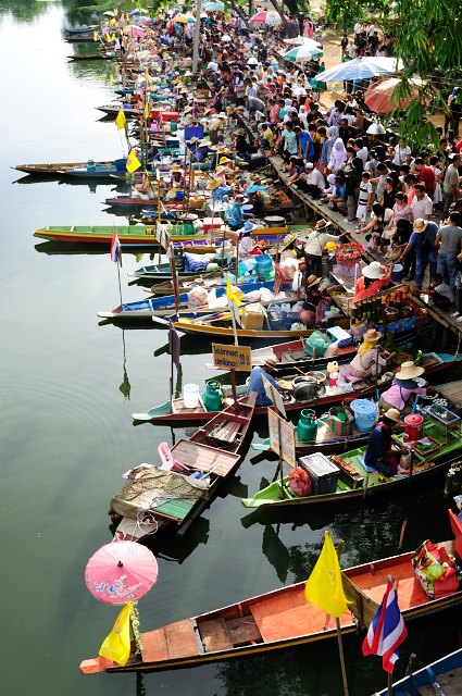Khlong Hae Floating Market (ตลาดน้ำคลองแห)