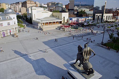 Skanderbeg Square, Pristina