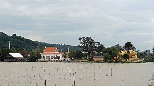 Wat Laem Pho (วัดแหลมพ้อ)