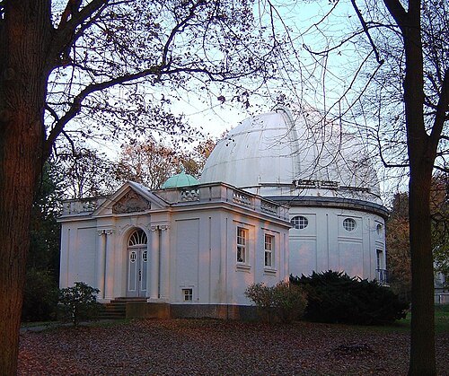 Hamburg-Bergedorf Observatory