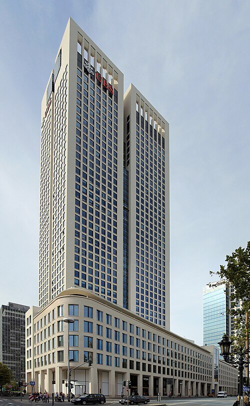 OpernTurm