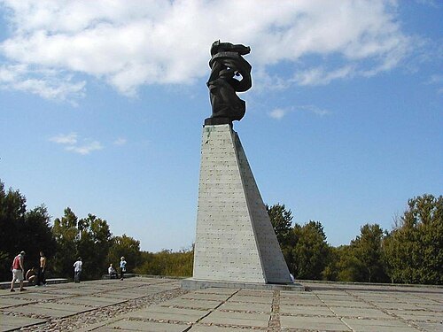 Monument to the sailors and fishermen perished in the sea