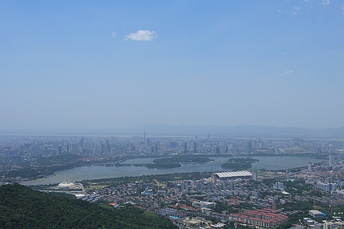 Xuanwu Lake