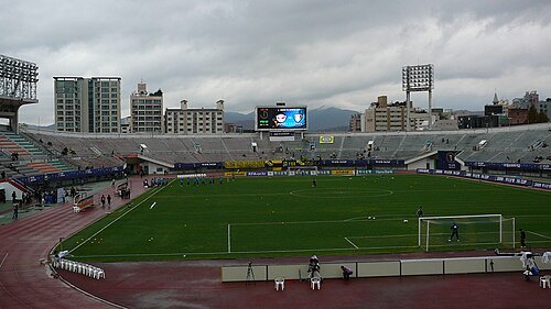 城南體育場