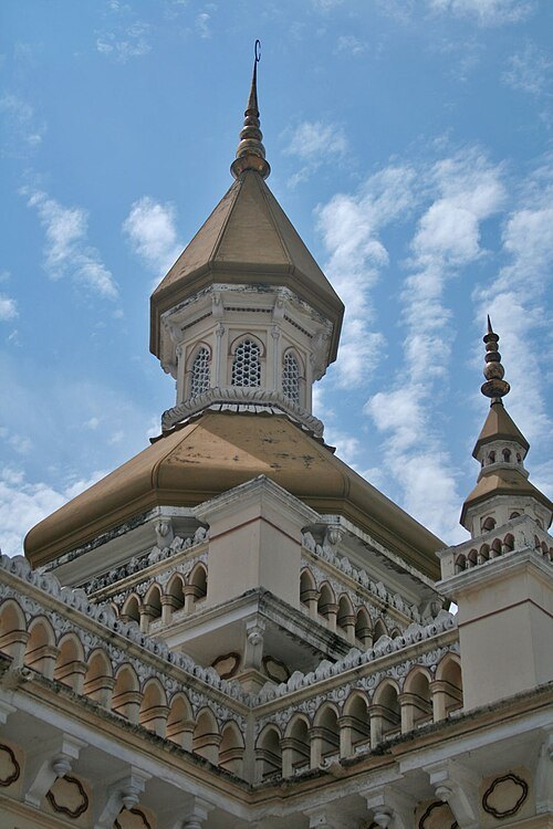 Spanish Mosque (مسجد اندلوسى)