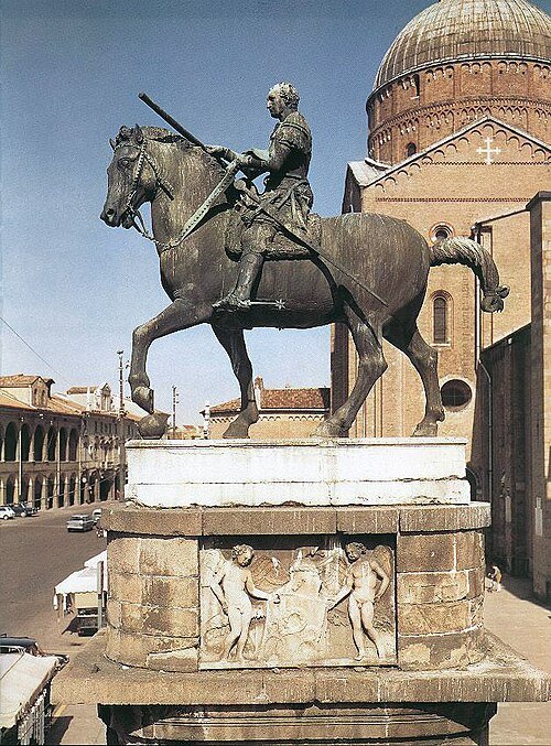 Equestrian statue of Gattamelata