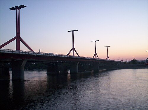 拉科奇橋