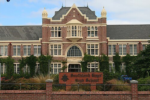 Southland Boys' High School Central Block