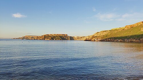 Ġnejna Bay