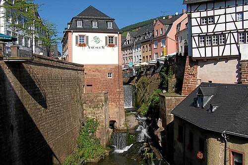 Leukbach