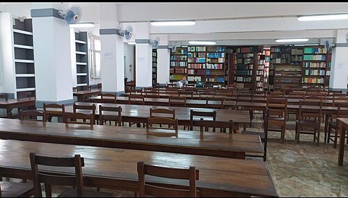 Biblioteca UNED Bata