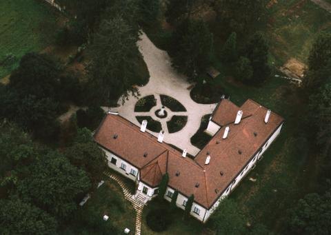 Deák Mansion, Kehida