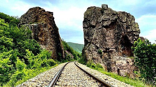 Guri i Plakës