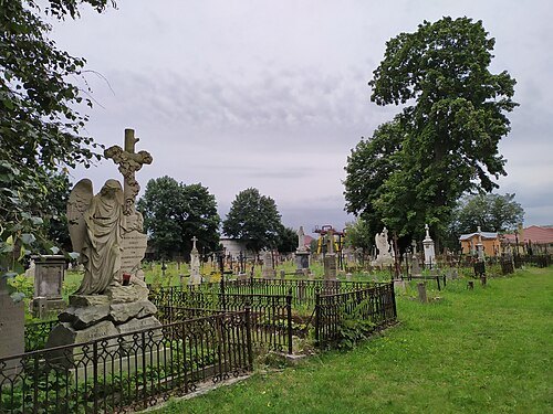 Katalickija Cemetery, Brest