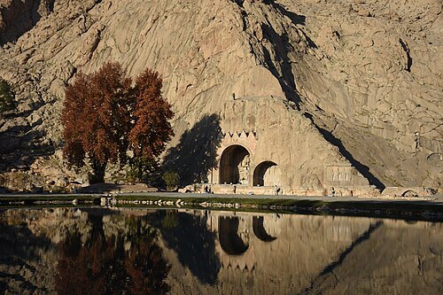 Taq-e Bostan