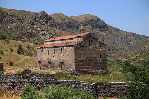 Tsitsernavank Monastery